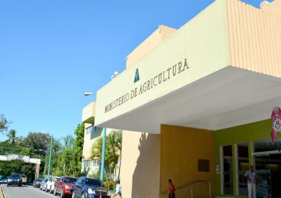 Renuncian siete altos funcionarios del Ministerio de Agricultura por supuestas irregularidades