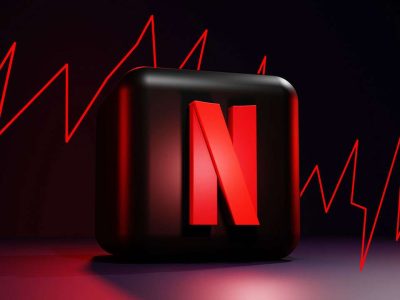 Acciones de Netflix caen más de 9 % tras salida de Reed Hastings y resultados trimestrales