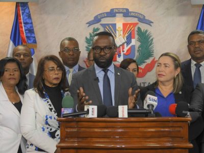 Proyecto de ley propone que hijos mantengan a padres en situación de vulnerabilidad o indigencia