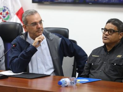 Niña de tres años muere tras desplomarse pared en Santo Domingo Oeste; investigan posible fallecimiento de mujer embarazada