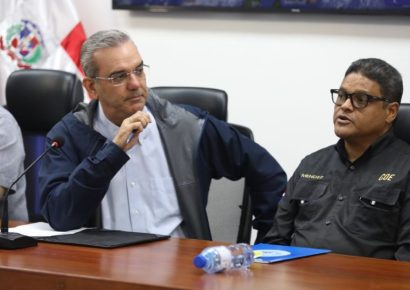 Niña de tres años muere tras desplomarse pared en Santo Domingo Oeste; investigan posible fallecimiento de mujer embarazada