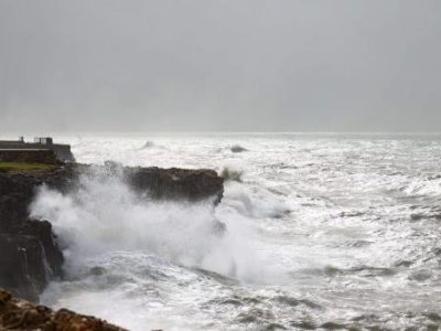 Indomet mantiene alertas por lluvias intensas y restringe la navegación en varias zonas del país