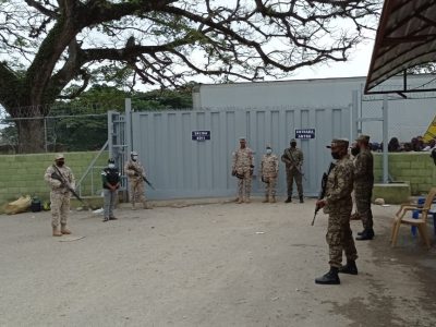 Refuerzan seguridad en la frontera de Elías Piña con envío de militares tras disturbios en Haití