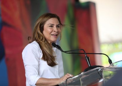 Alcaldesa Carolina Mejía llama a participar en el 1er Congreso Internacional de Geopolítica 2026