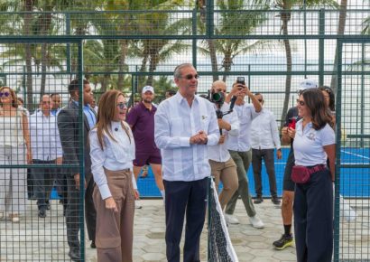 Abinader y Carolina Mejía inauguran el Malecón Deportivo de Santo Domingo; un nuevo polo urbano y deportivo frente al mar