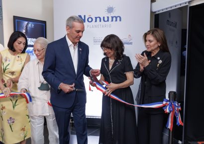 Presidente Abinader inaugura el Planetario Nónum en el Museo de Historia Natural