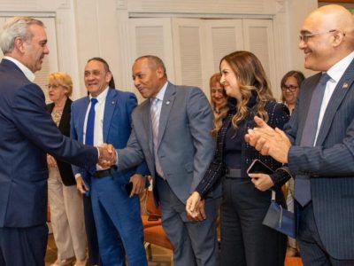 Presidente Abinader refuerza lazos con la diáspora dominicana y reafirma compromisos durante visita a Costa Rica