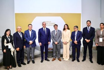 Gobierno y DP World anuncian inversión de US$100 millones para modernizar zonas francas