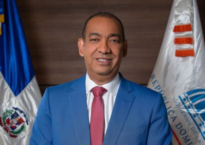 Deligne Ascención Burgos lidera apertura del VIII Encuentro Iberoamericano de Seguridad Vial en Santo Domingo