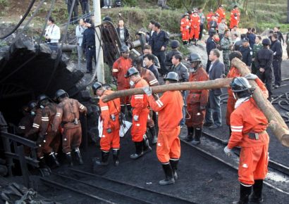 Tragedia minera en China deja al menos 90 fallecidos mientras avanzan labores de rescate