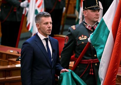 Hungría inicia una nueva era con Péter Magyar como primer ministro