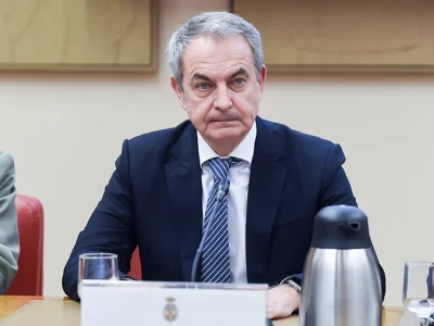 Próximos pasos en el caso Zapatero: de los registros a su declaración judicial