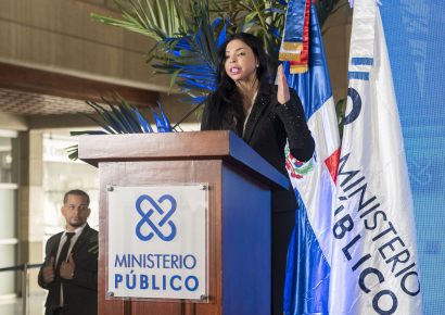 Yeni Berenice ordena investigar protocolos en feminicidio de Esmeralda Moronta