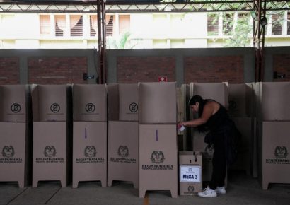 Colombia celebra primera vuelta presidencial con 41 millones habilitados