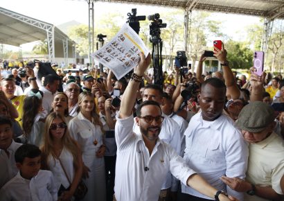 Abelardo de la Espriella vota en Barranquilla