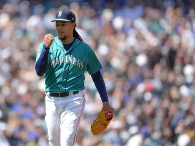 Castillo brilla desde la lomita y Seattle desata ofensiva demoledora ante Oakland