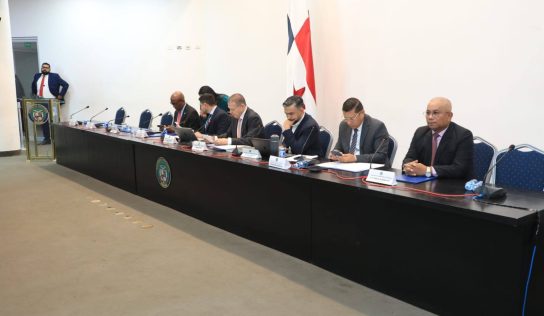 Panamá acelera aprobación de Ley 641 para evitar sanciones