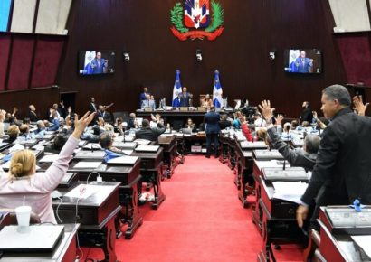 Diputados aprueban préstamos por US$600 millones
