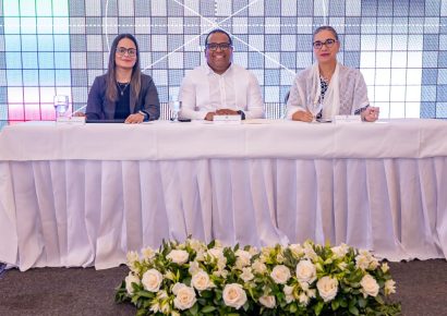 Ministerio de Medio Ambiente impulsa eficiencia energética y protección de la capa de ozono en seminario público