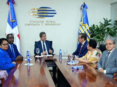 Leonel Fernández recibe en Funglode a Jorge Asjana, candidato a rector de la UASD