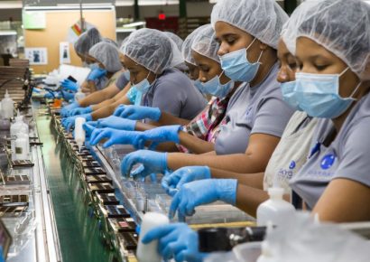 Actividad manufacturera se expande en abril pese a descenso del IMAM