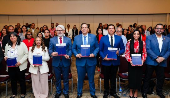 Salud presenta plan 2025-2030 contra enfermedades no transmisibles