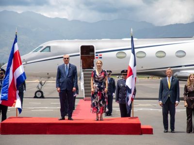 Abinader llega a Costa Rica para transmisión de mando