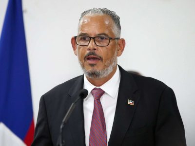 El Gobierno de Haití aplaza los comicios hasta recuperar el control del país
