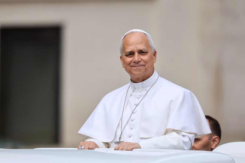 Papa León XIV renueva la Iglesia Católica en Estados Unidos con obispos migrantes