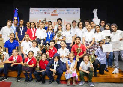 Concurso Canguro Matemático reconoce a estudiantes y fomenta la confianza en los números