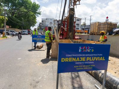 Alcaldía del Distrito Nacional construye filtrantes e imbornales para mejorar drenaje capitaleño
