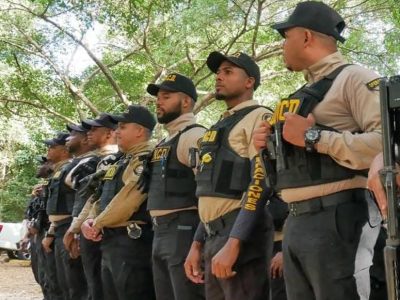 DNCD desmantela punto de microtráfico en Capotillo, incauta drogas y arresta a siete personas