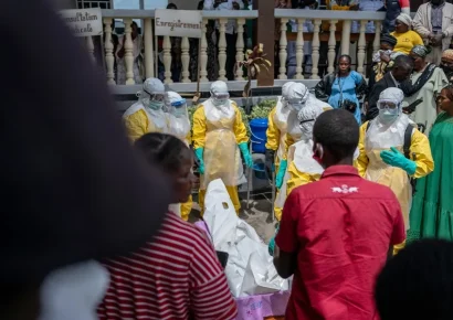 La OMS eleva a 220 las muertes sospechosas por ébola en la República Democrática del Congo