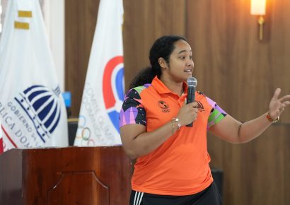 Capacitan árbitros y oficiales para baloncesto 3×3 rumbo a Santo Domingo 2026