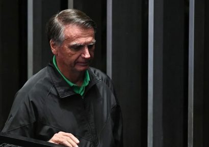 El expresidente Bolsonaro es ingresado en un hospital de Brasilia para una operación en el hombro