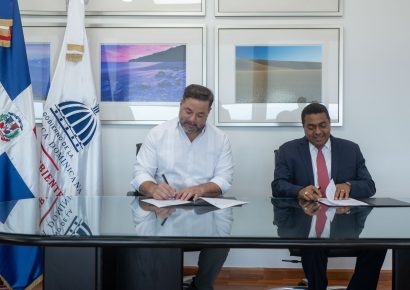 Medio Ambiente y Comité de Santo Domingo 2026 acuerdan puntos limpios