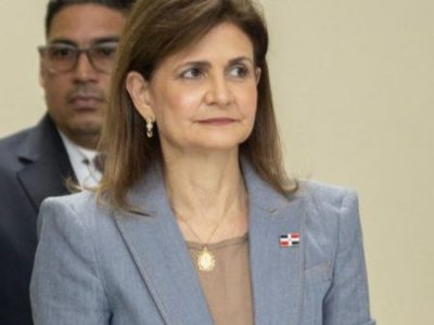 Vicepresidenta Raquel Peña admite fallas en el sistema de protección a mujeres tras feminicidios