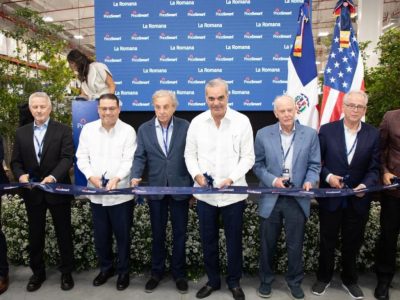 Abinader inaugura nueva sucursal de PriceSmart en La Romana, impulsando desarrollo económico en la región Este