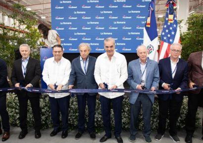 Abinader inaugura nueva sucursal de PriceSmart en La Romana, impulsando desarrollo económico en la región Este