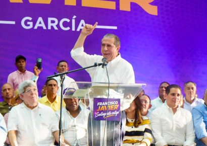 Francisco Javier García reafirma su meta presidencial en 2028