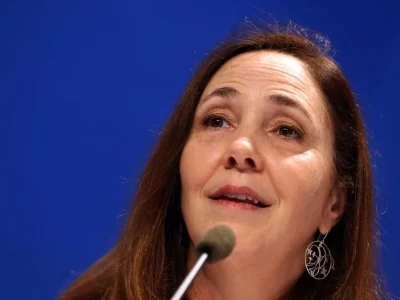 Hija de Raúl Castro asegura que su padre no será detenido ni secuestrado tras acusaciones de EE. UU.