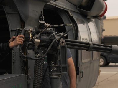 Israel intercepta dron iraní con ametralladora desde helicóptero