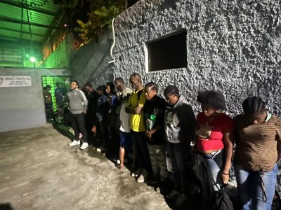 PN detuvo a hombre con 21 extranjeros irregulares en Mao