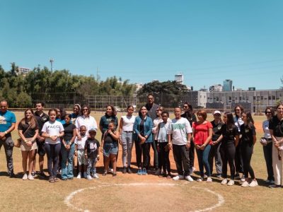 La Primera Dama Raquel Arbaje impulsa el Softbolazo del Colegio Lux Mundi a favor de niños con cáncer
