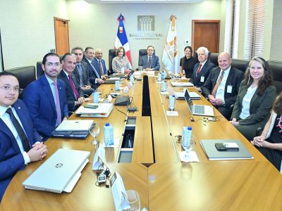 BCRD y Tesoro de EE. UU. exploran nuevas propuestas de cooperación técnica