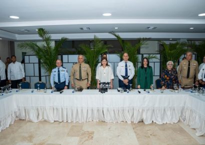 Vicepresidenta Raquel Peña encabeza reunión de seguimiento al Plan de Seguridad Ciudadana