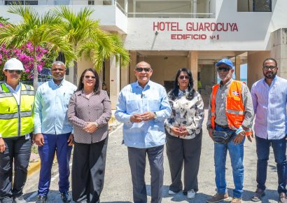 Abinader supervisa avance del Hotel Escuela Guarocuya