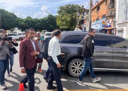 Jhossan Capell entregado al MP tras agredir a padre de víctima del Jet Set