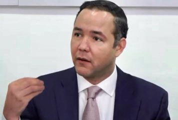 Gobierno del PRM procura limitar la oposición política