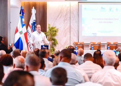 Ministro de la Presidencia, José Ignacio Paliza, encabeza reunión con diputados sobre ‘avances y desafíos’ de ‘Hambre Cero’ en RD